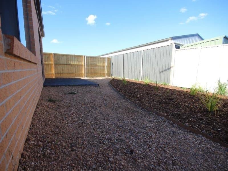 32 Corkwood Crescent, Wallan VIC 3756, Wallan - Thumbnail 8