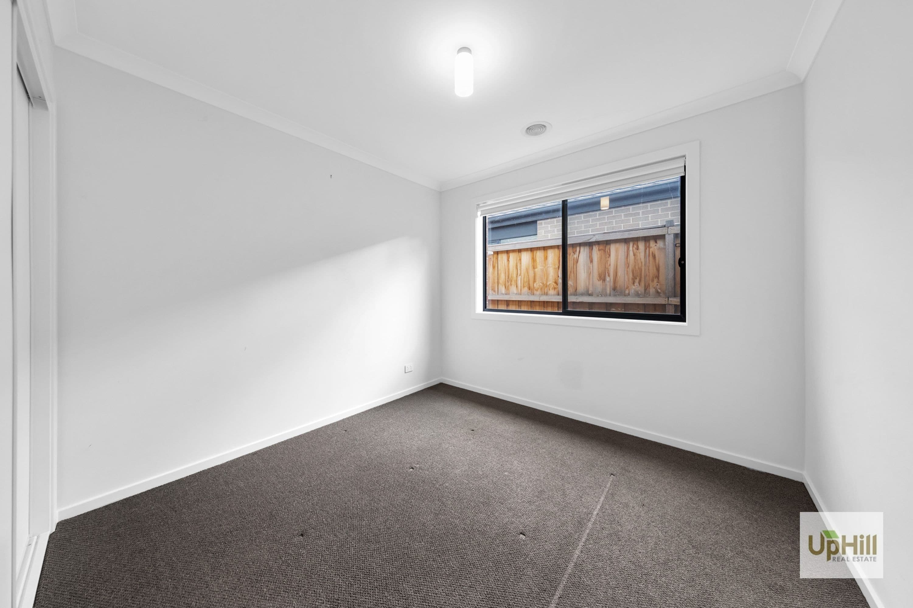 38 Abacot St, Clyde North - Thumbnail 8