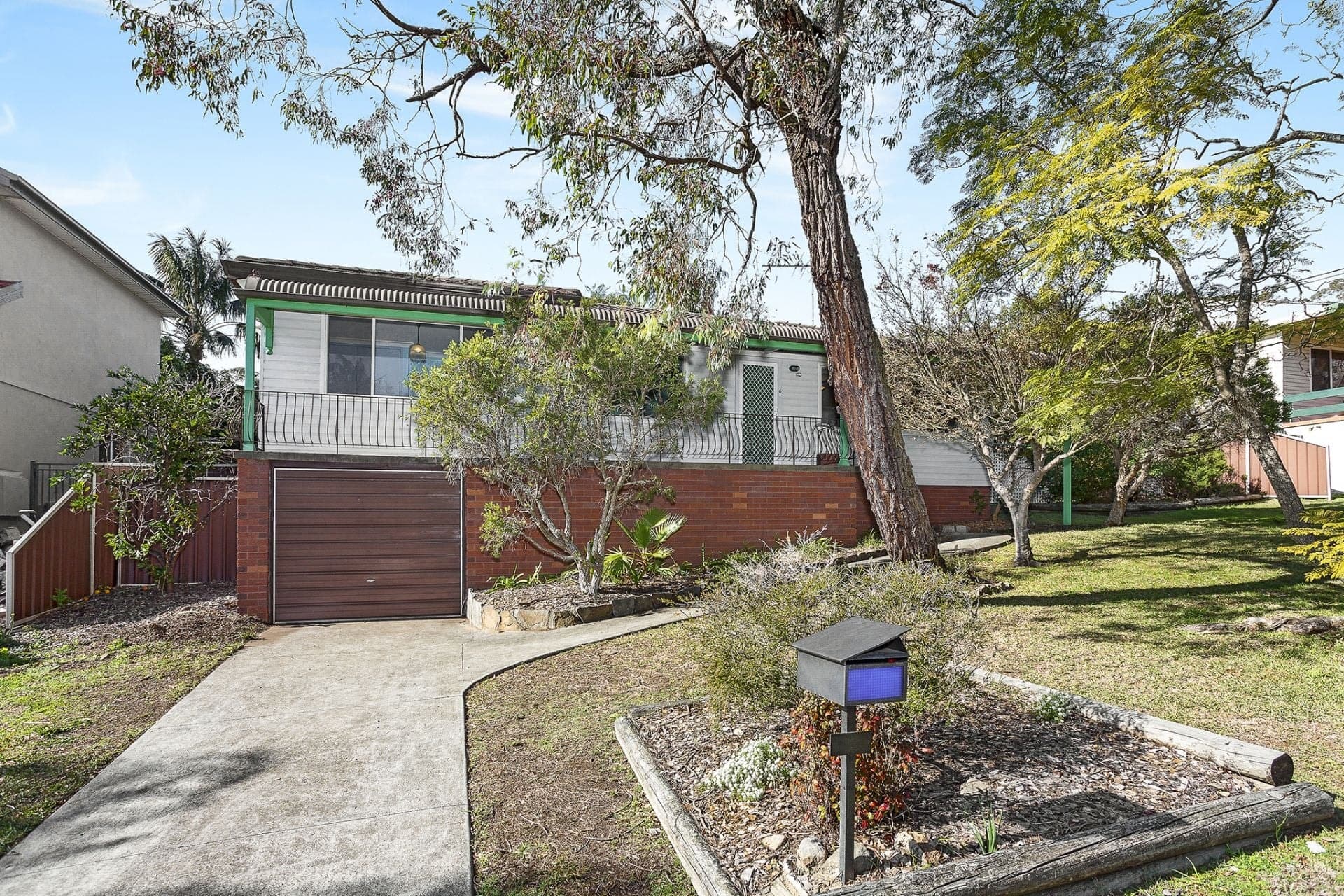 6 Kiewa Place Kirrawee NSW, Kirrawee - Image 1