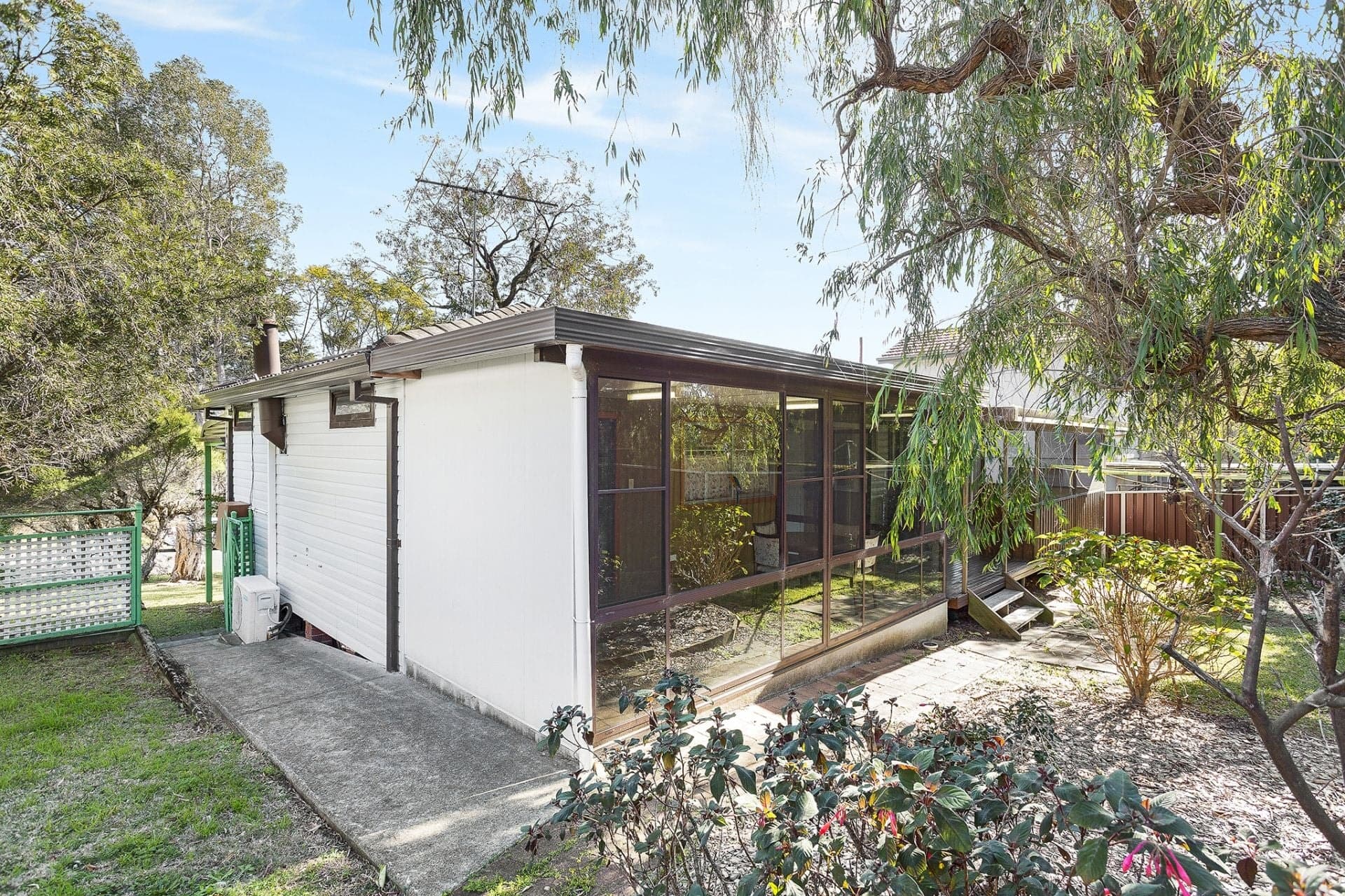 6 Kiewa Place Kirrawee NSW, Kirrawee - Thumbnail 4
