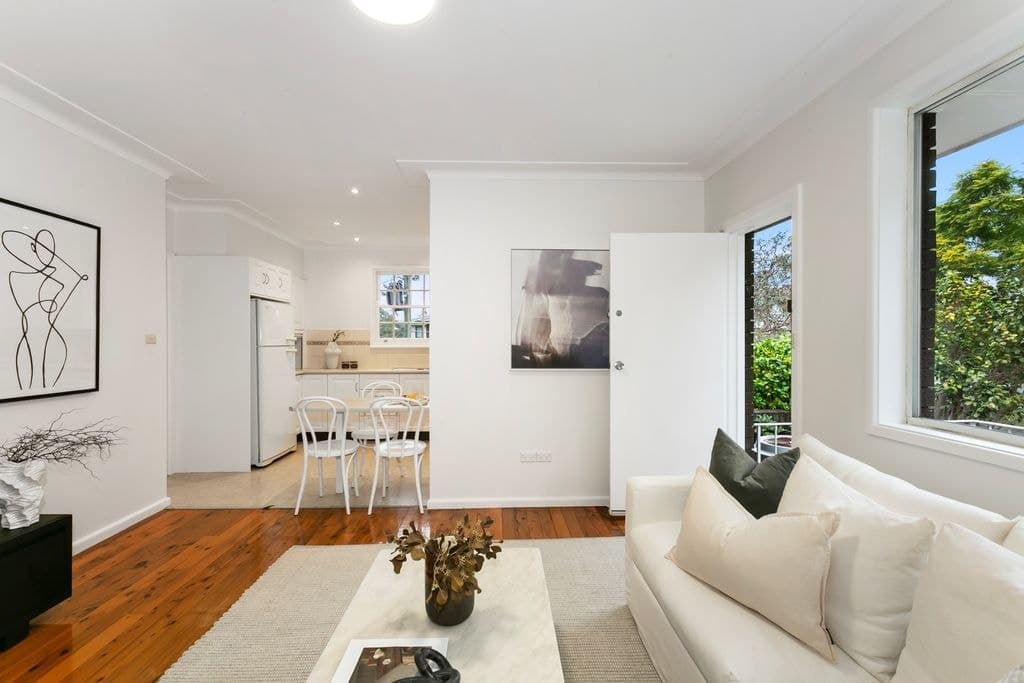 2 Howard Place, North Epping - Thumbnail 4
