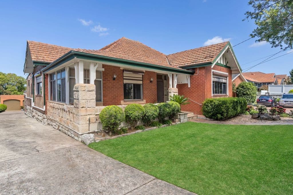 188 Mowbray Road, Willoughby - Image 1