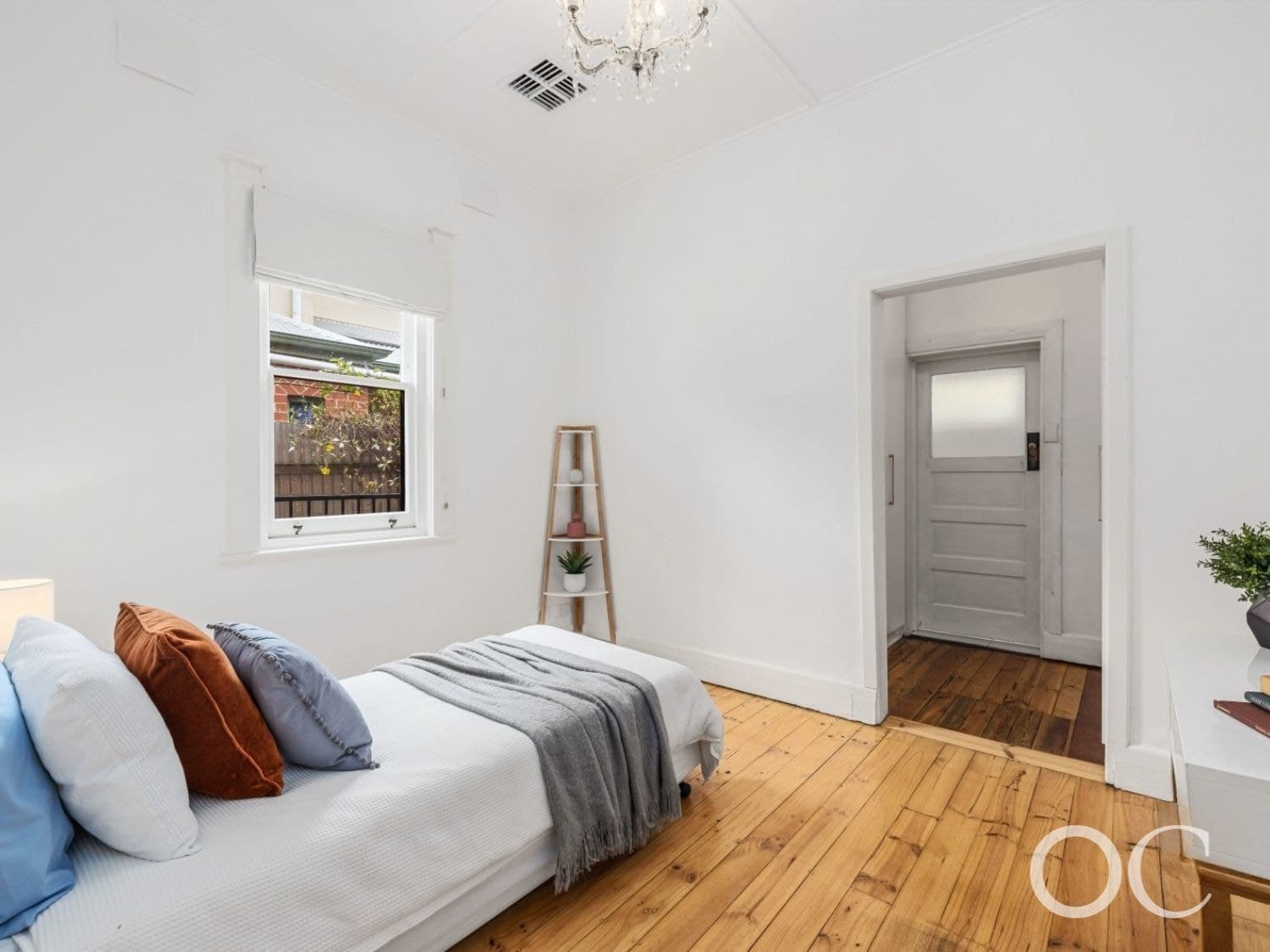 22 Dryden Road, Black Forest - Thumbnail 7