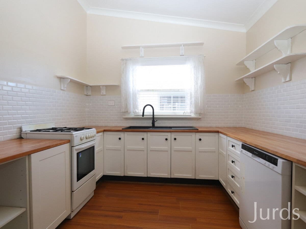 38 Church Street, CESSNOCK, Cessnock - Thumbnail 4