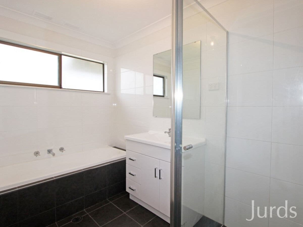 11 Millfield Street, Kearsley, Kearsley - Thumbnail 8