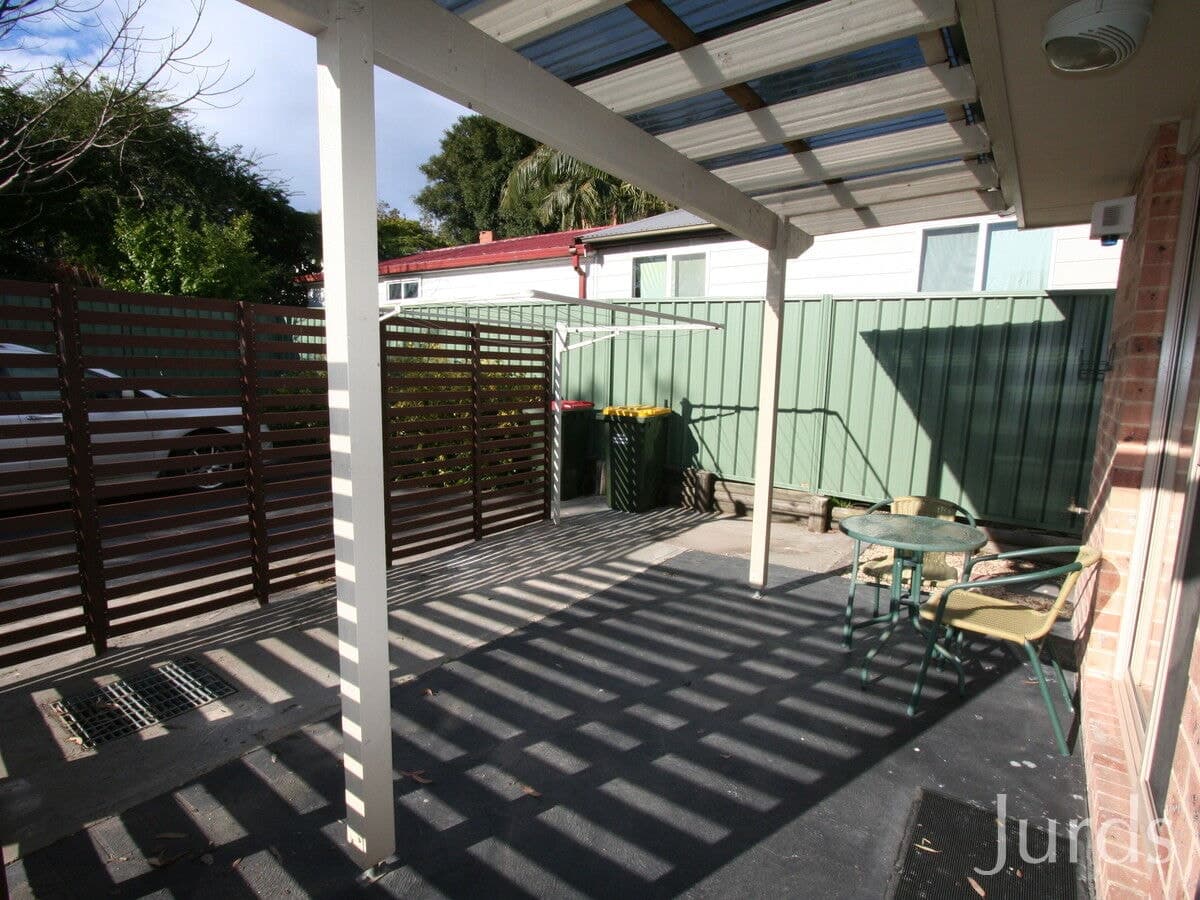 2/11A Greta Street, ABERDARE, Aberdare - Image 1