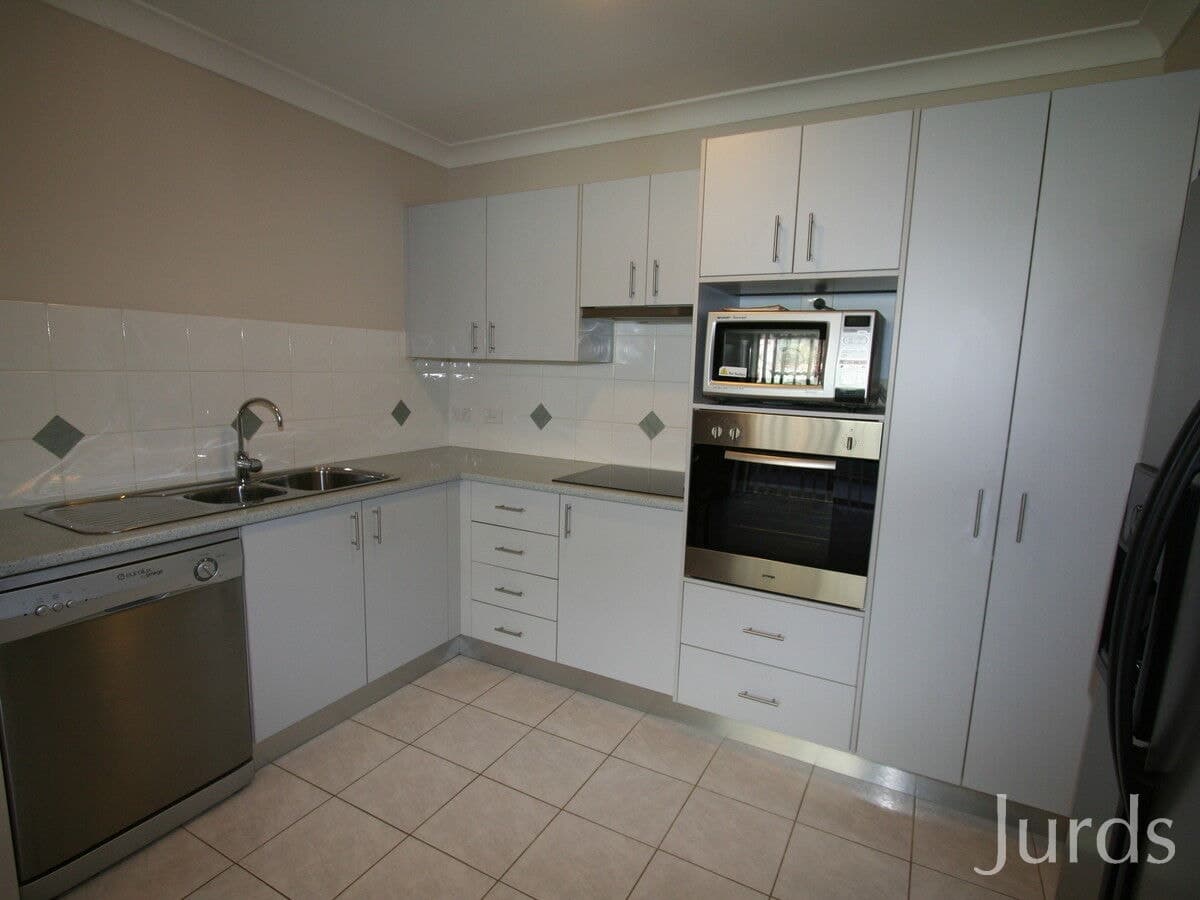 2/11A Greta Street, ABERDARE, Aberdare - Thumbnail 4