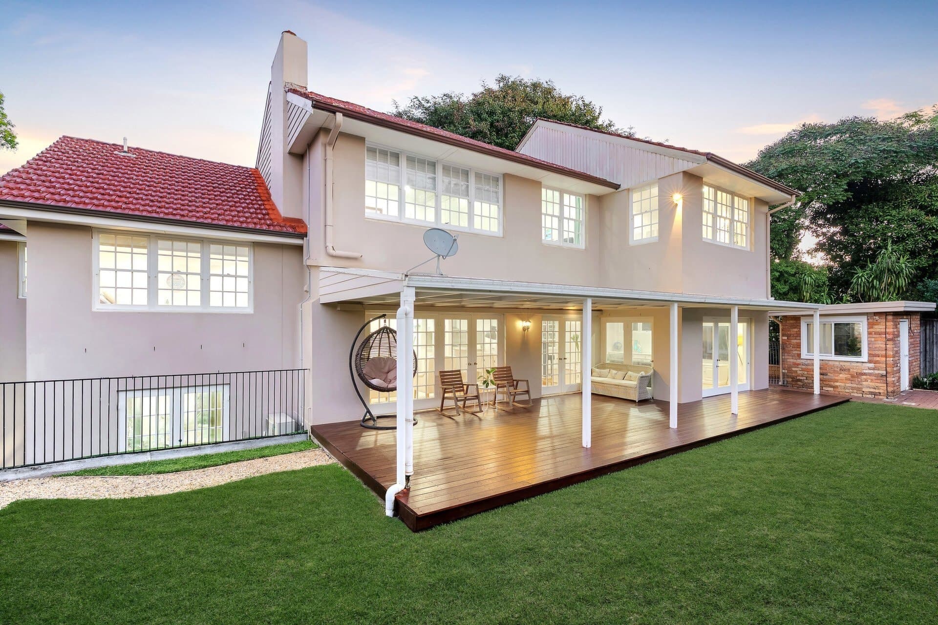 2 Murdoch Street, Turramurra, Turramurra - Thumbnail 2
