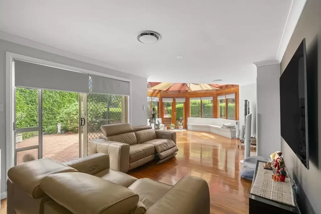 1 Telowie Court, Dural, Dural - Thumbnail 4