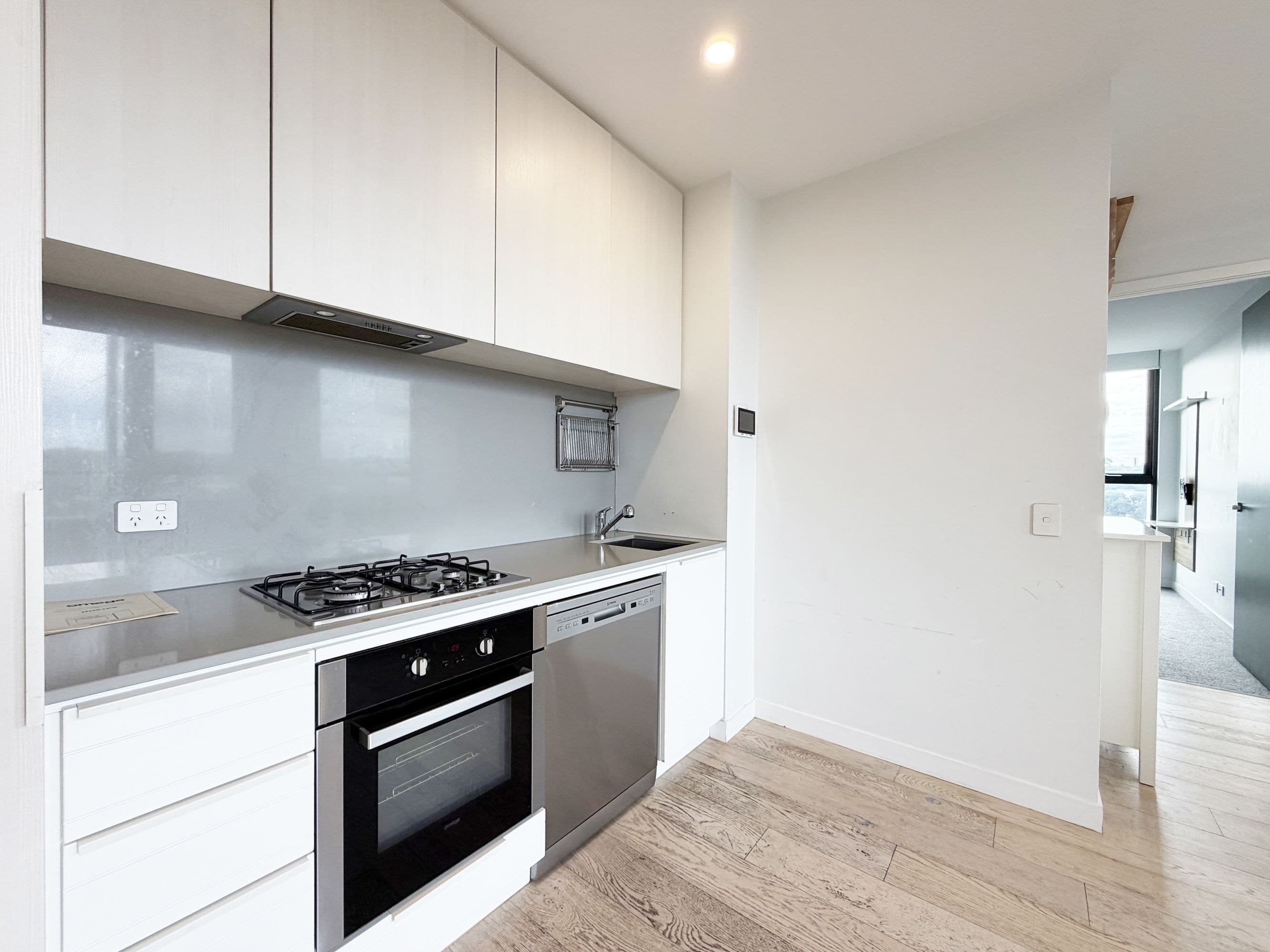 914/91 Galada Avenue, Parkville, VIC 3052, Parkville - Thumbnail 7