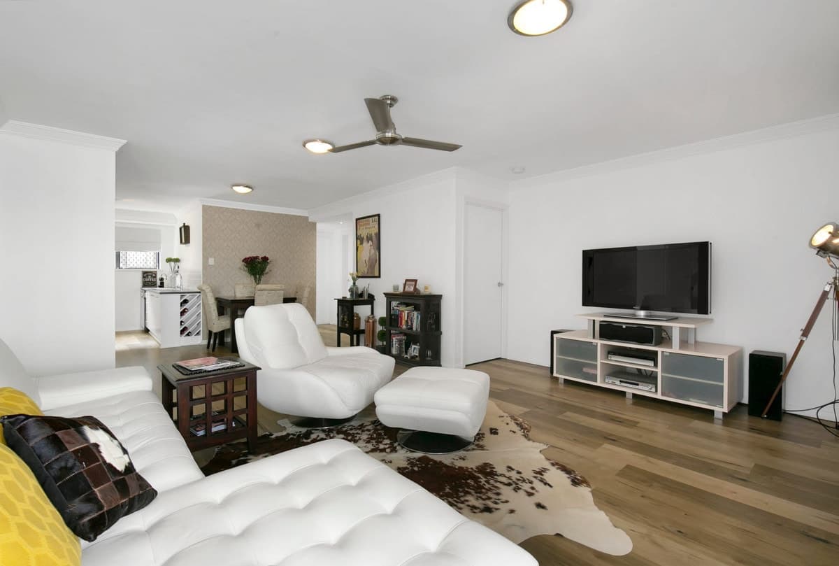 40 Upper Lancaster Road, Ascot - Image 1