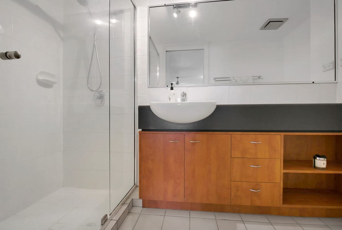 40 Upper Lancaster Road, Ascot - Thumbnail 5