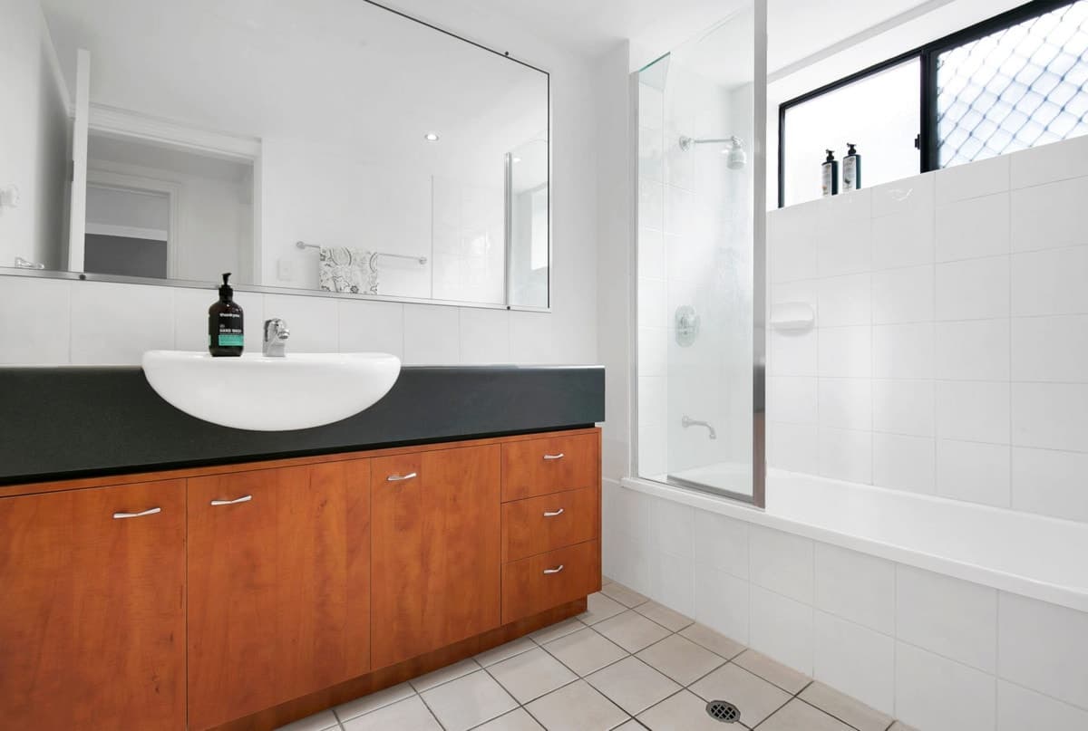 40 Upper Lancaster Road, Ascot - Thumbnail 6