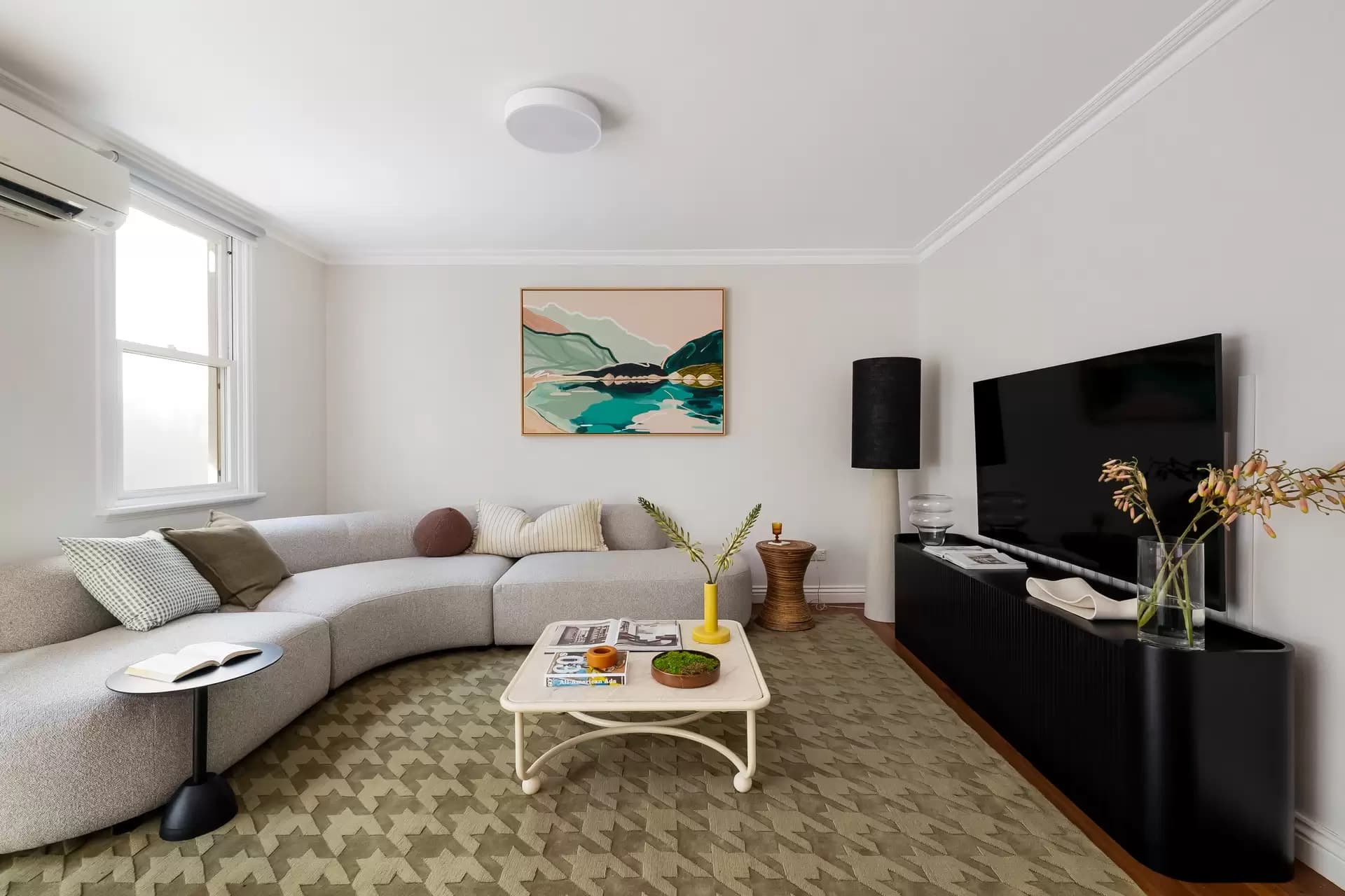 3/151 Trafalgar Street, Annandale - Thumbnail 2