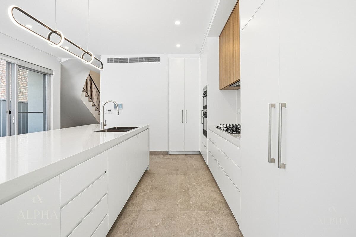 83 Beresford Road, Greystanes NSW 2145, Greystanes - Thumbnail 2
