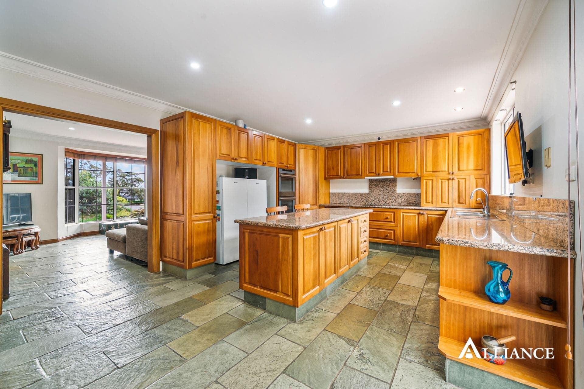 84 Hall Drive, Menai NSW, Menai - Thumbnail 3