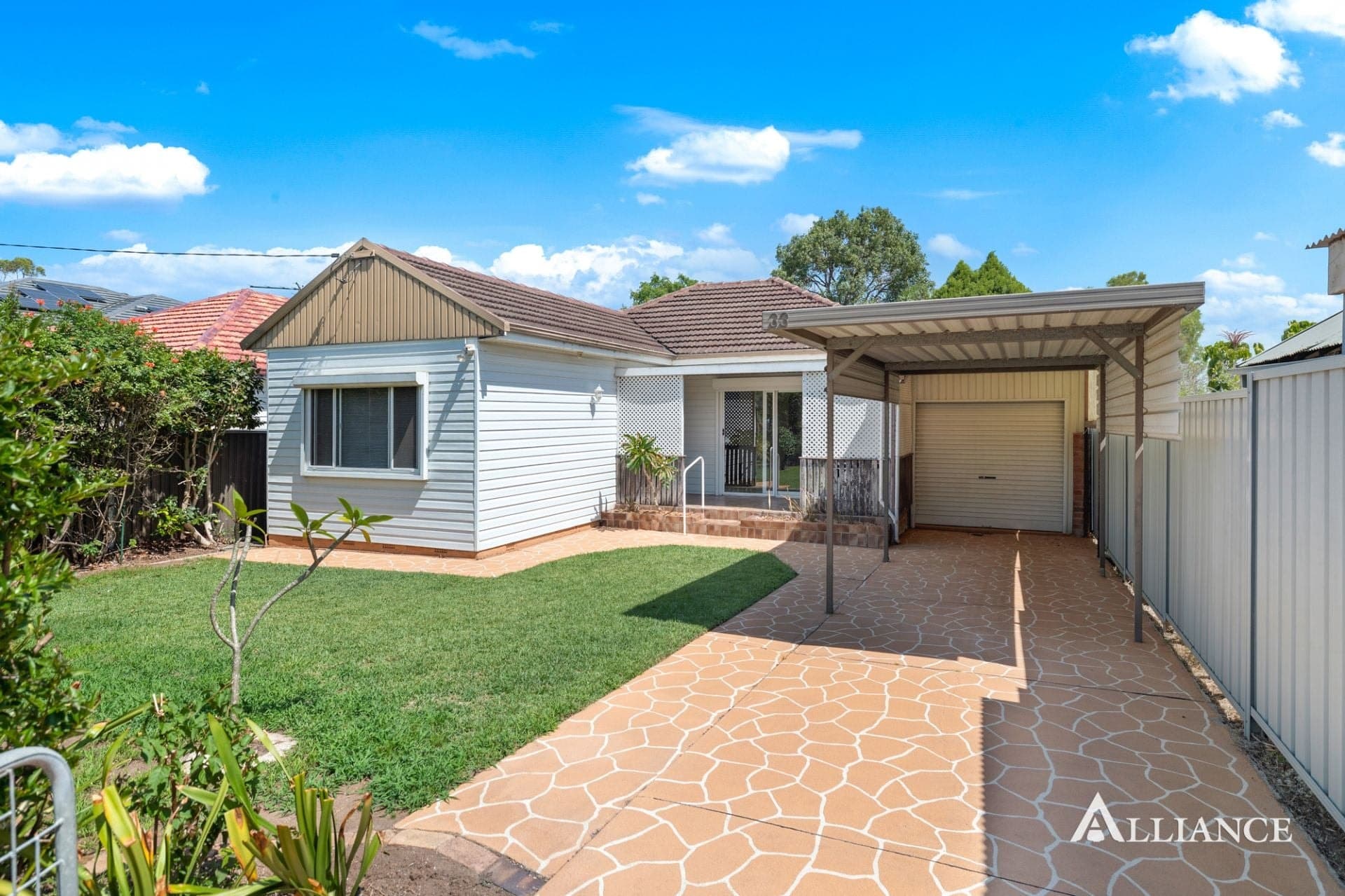 33 Singleton Avenue, East Hills NSW, East Hills - Thumbnail 2