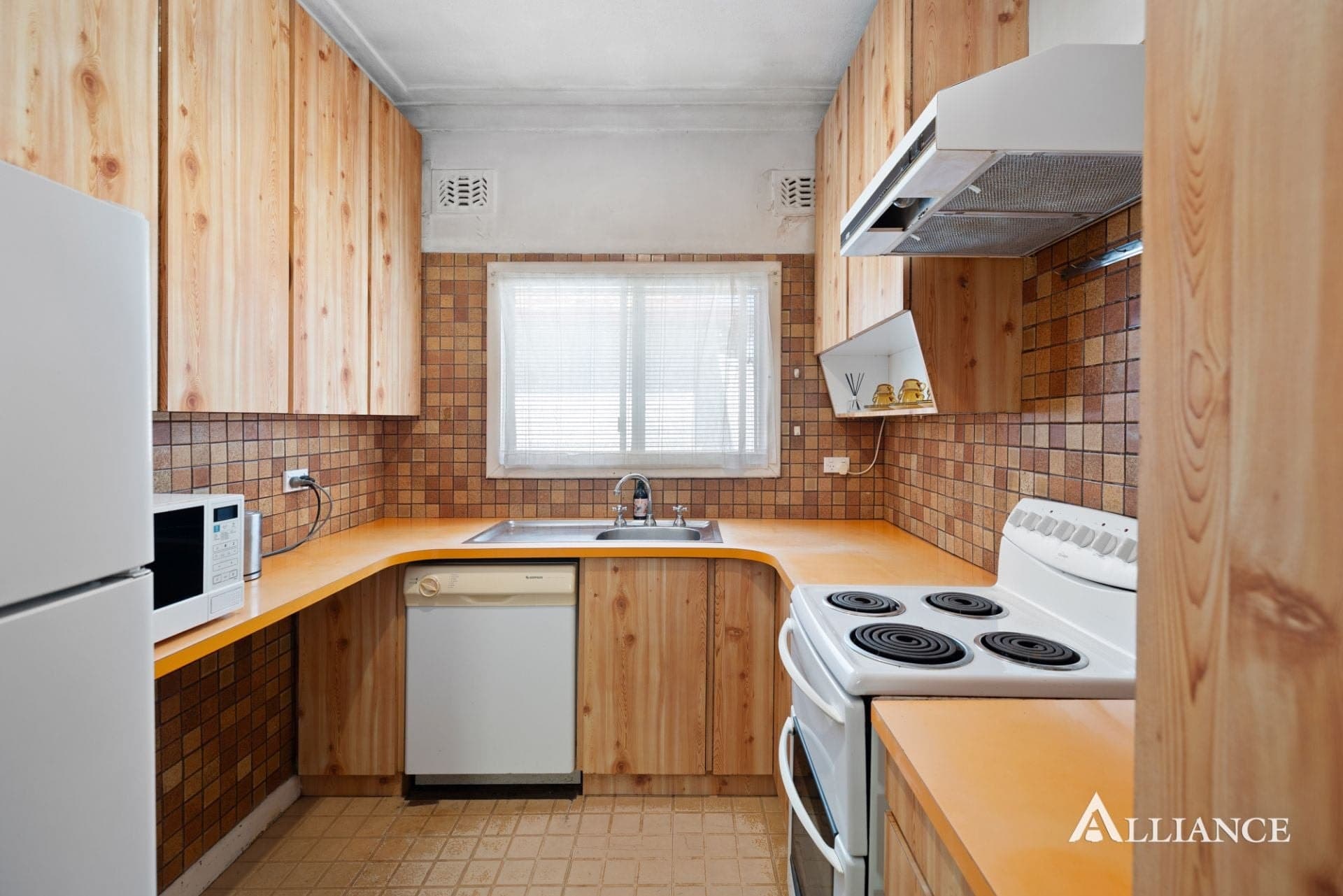 33 Singleton Avenue, East Hills NSW, East Hills - Thumbnail 5