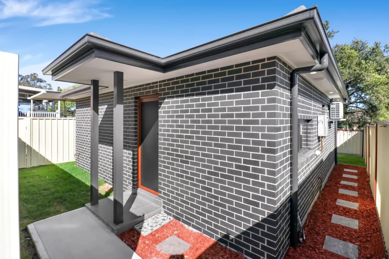 64A Johnson Avenue, Seven Hills - Image 1