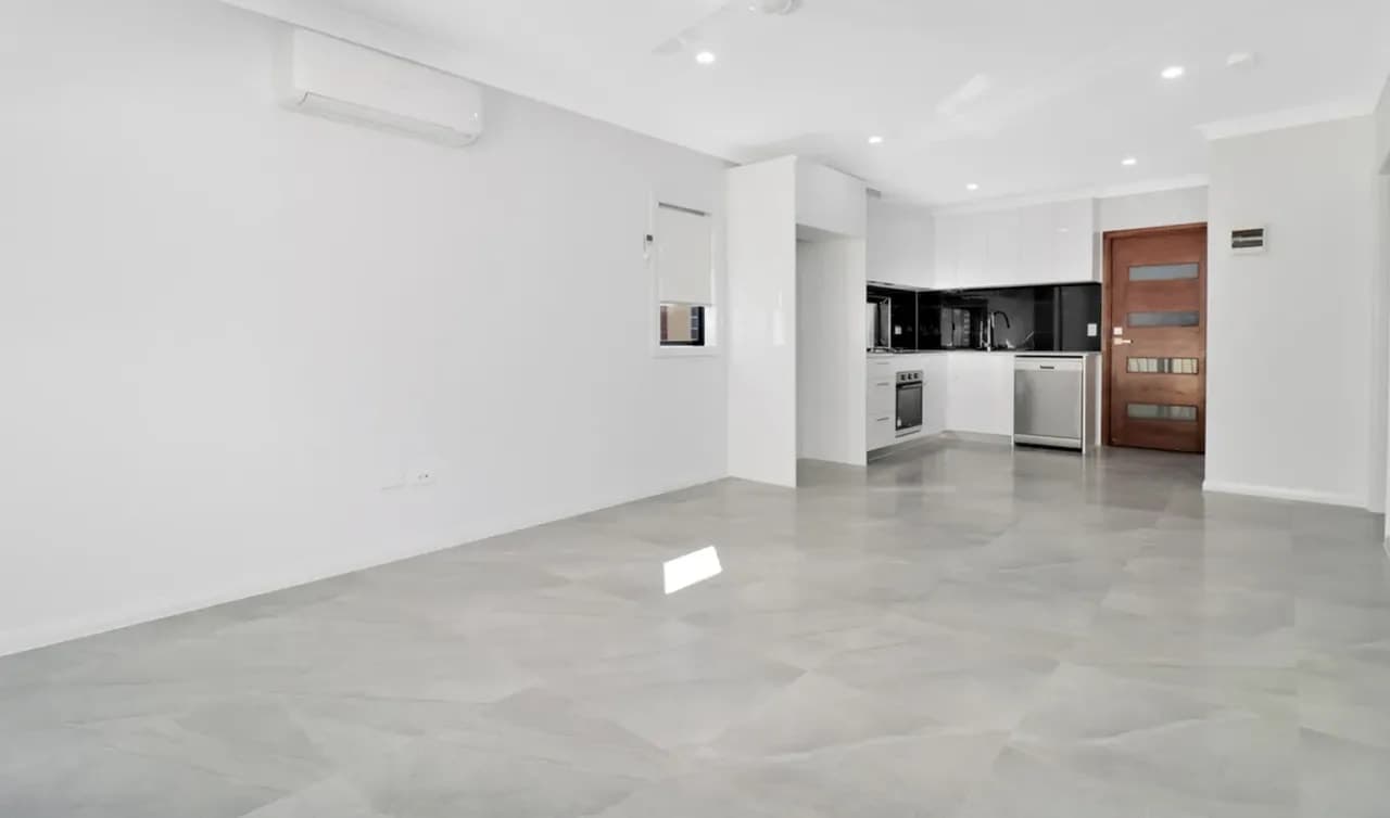 64A Johnson Avenue, Seven Hills - Thumbnail 2