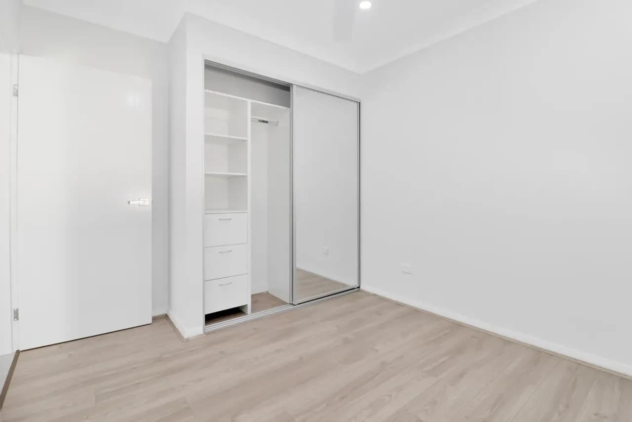 64A Johnson Avenue, Seven Hills - Thumbnail 3