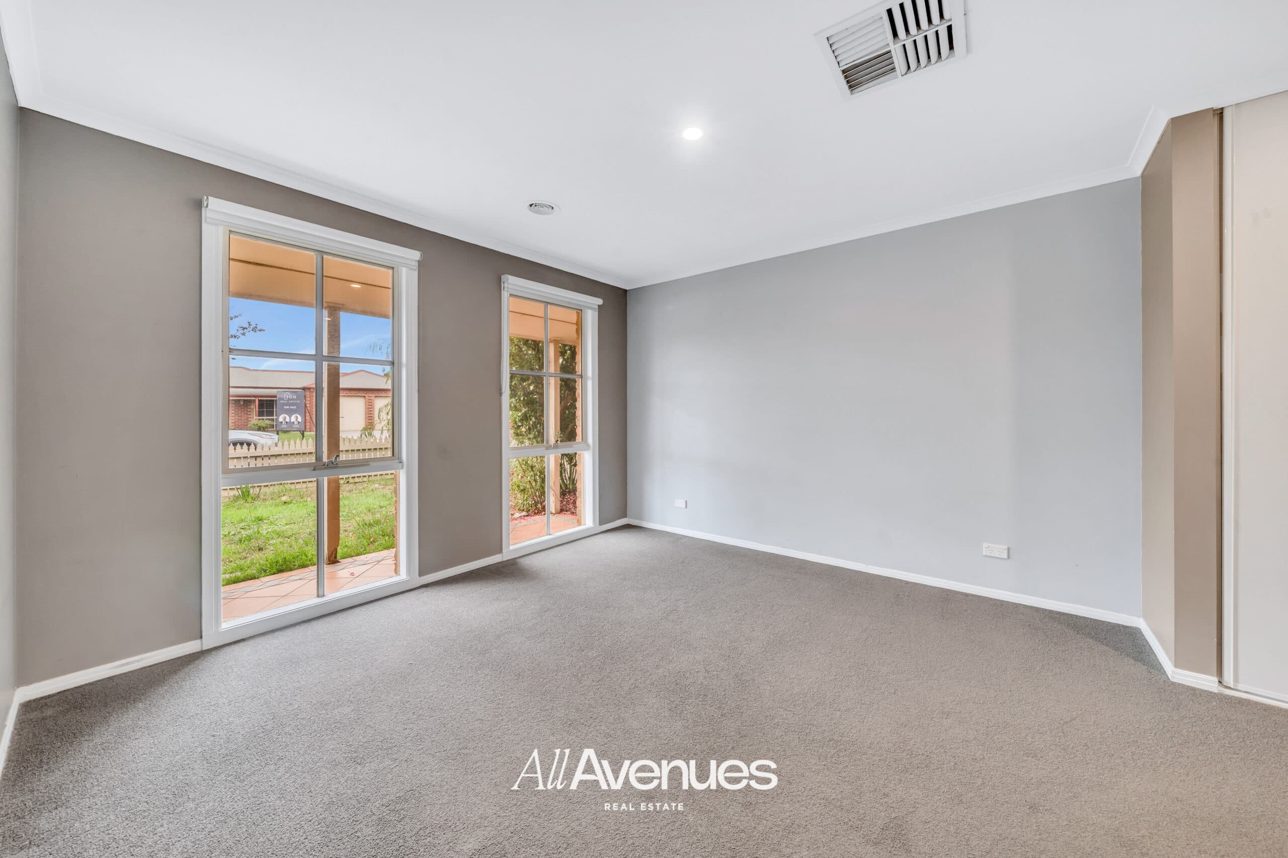 16 Meredith Cl, Narre Warren South - Thumbnail 4