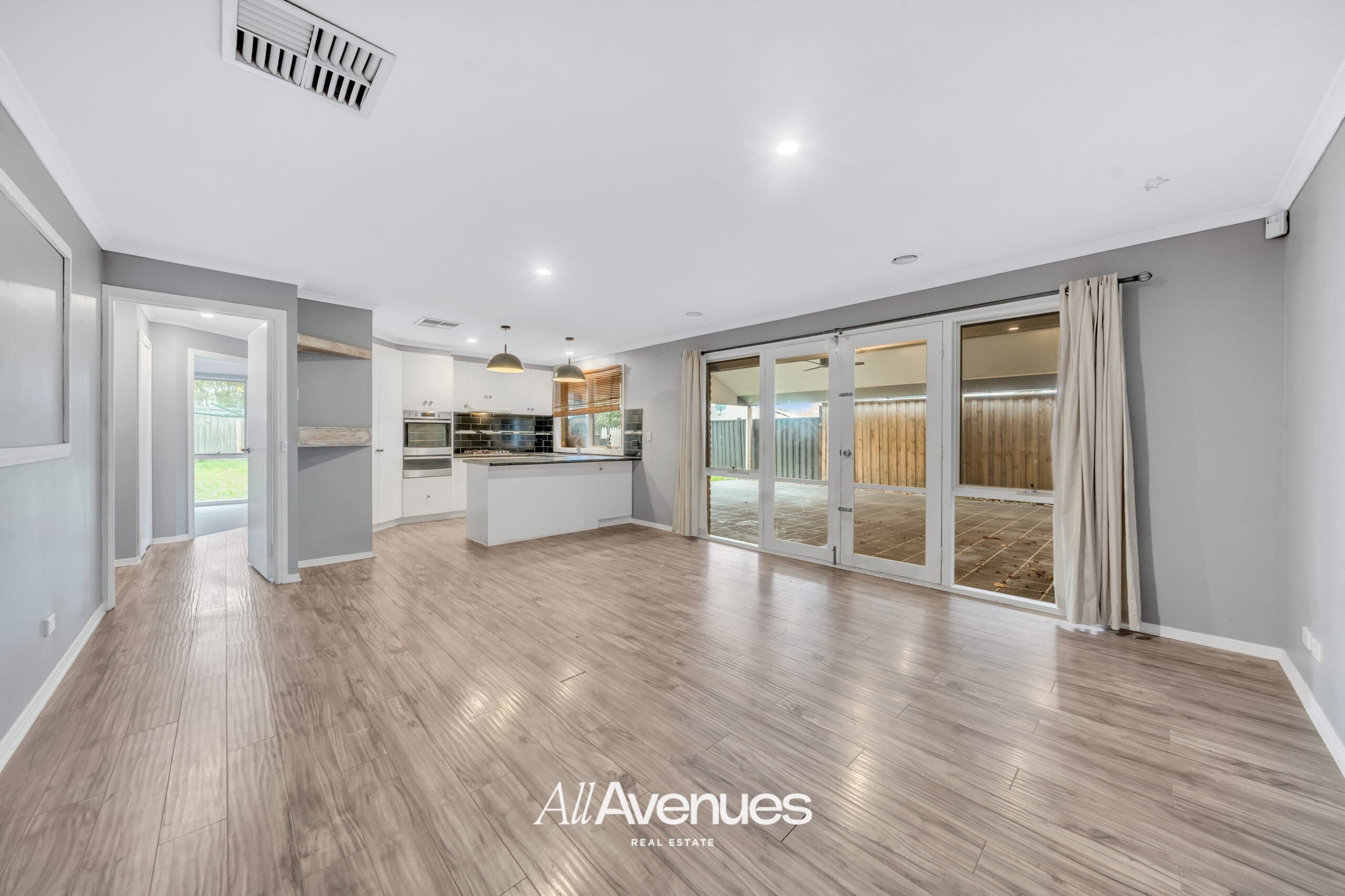 16 Meredith Cl, Narre Warren South - Thumbnail 6