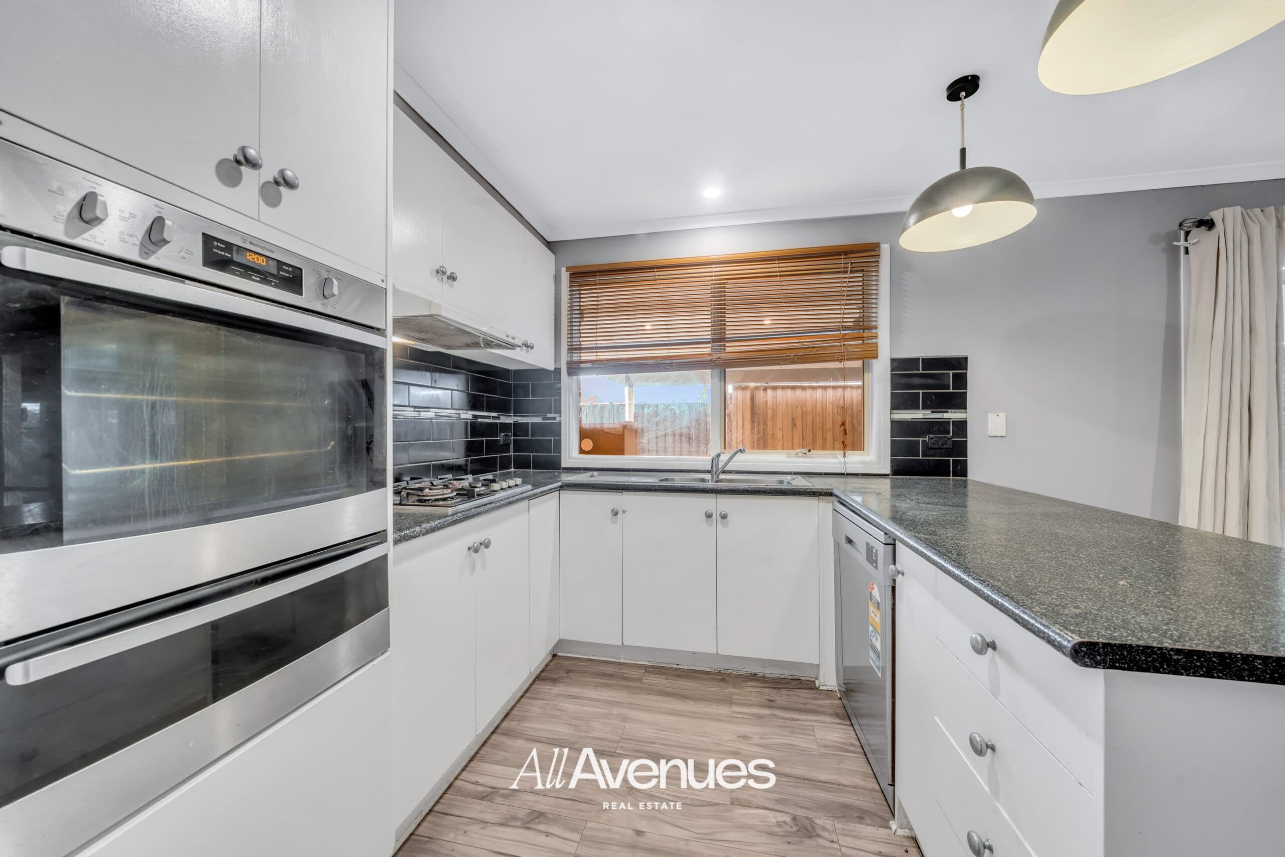 16 Meredith Cl, Narre Warren South - Thumbnail 7