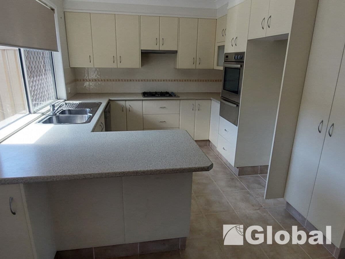 43 Myles Avenue, Warners Bay, Warners Bay - Thumbnail 2