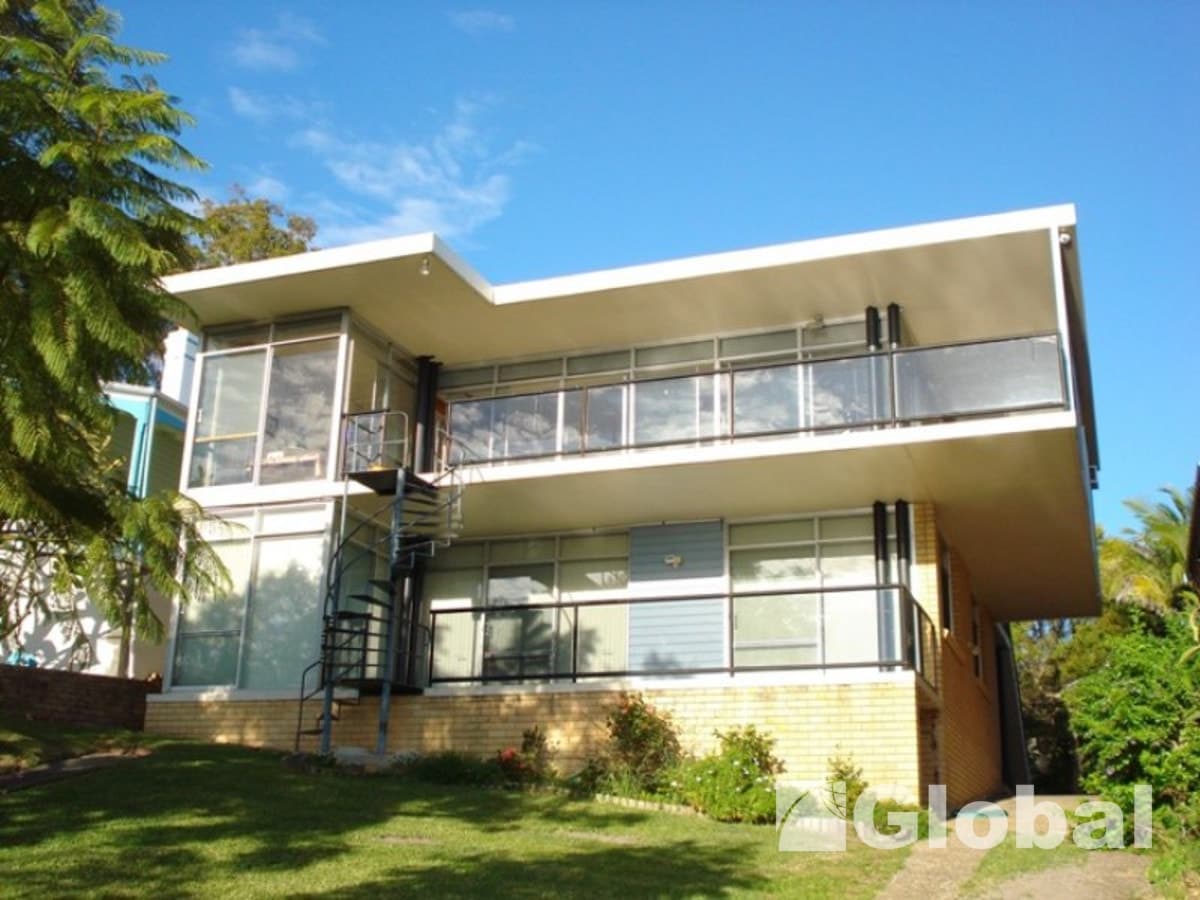 61 Brighton Avenue, TORONTO, Toronto - Thumbnail 2