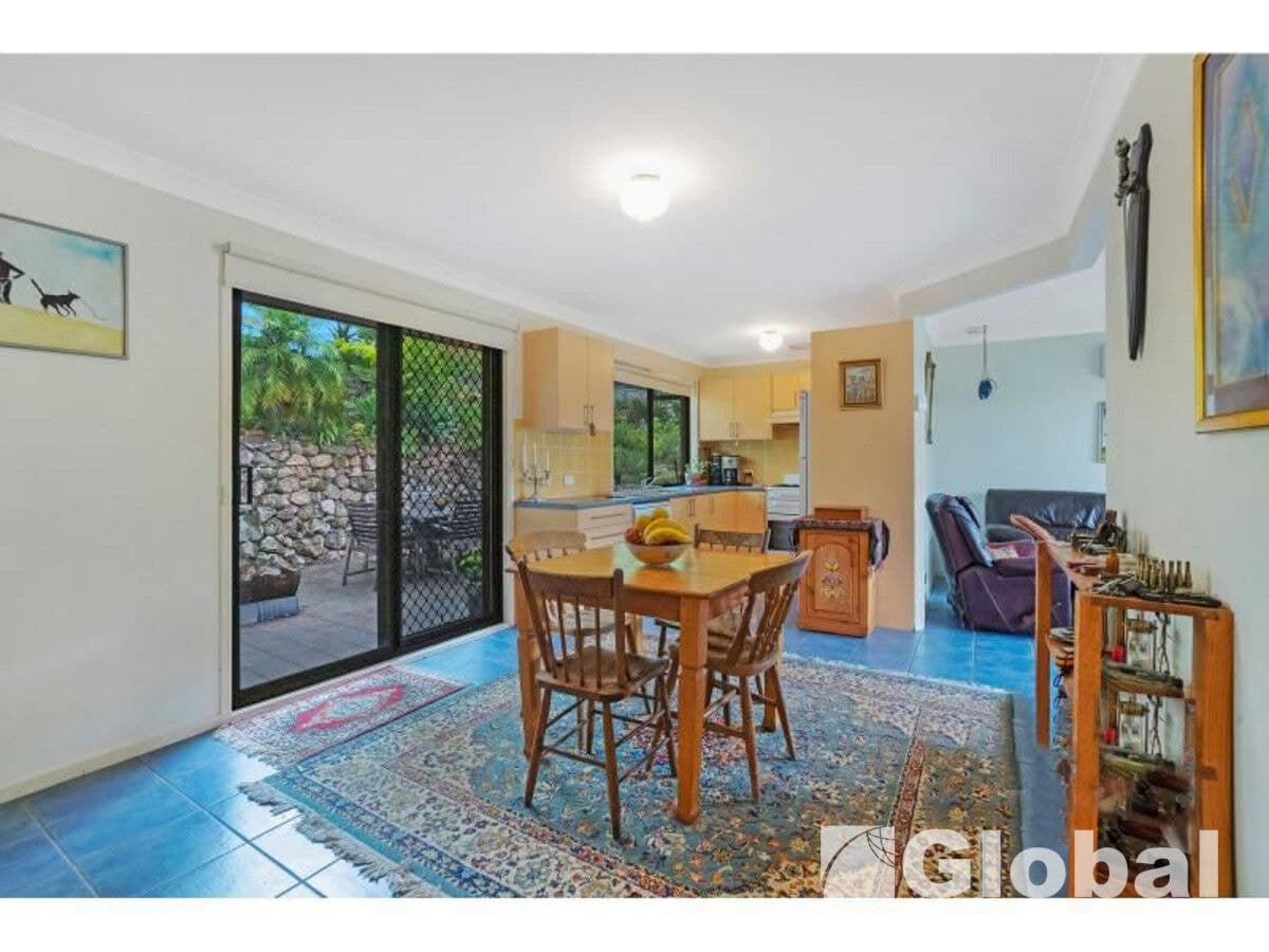 38 Endeavour Close, Woodrising, Woodrising - Thumbnail 3