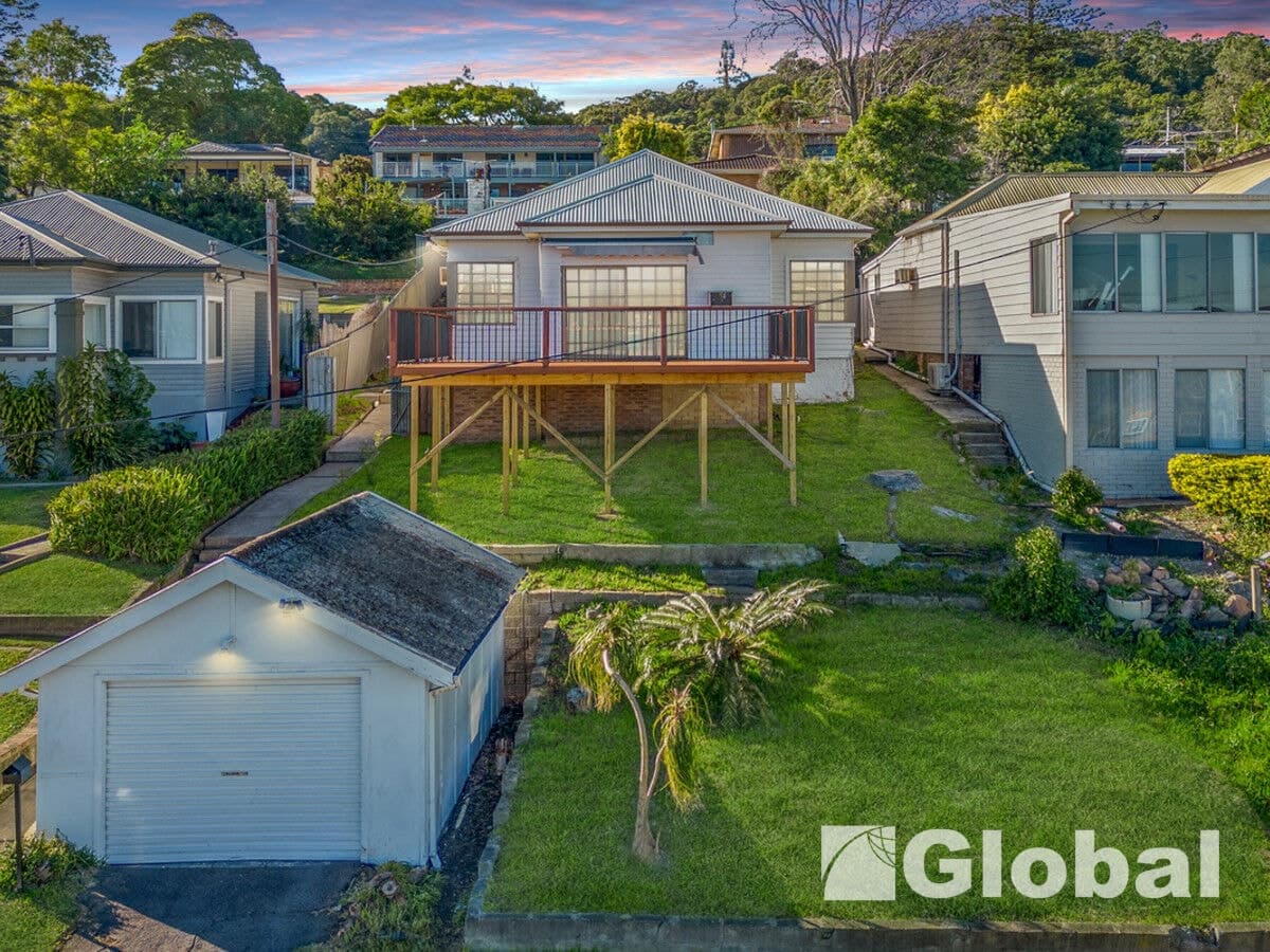 25 Speers Street, Speers Point, Speers Point - Image 1