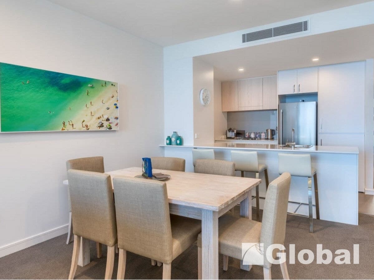 602/77 Shortland Esplanade, Newcastle, Newcastle - Thumbnail 2