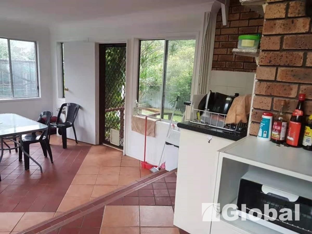 Room 6/ 5 Lester Parade, North Lambton, North Lambton - Thumbnail 2