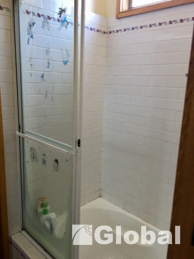 Room 6/ 5 Lester Parade, North Lambton, North Lambton - Thumbnail 3