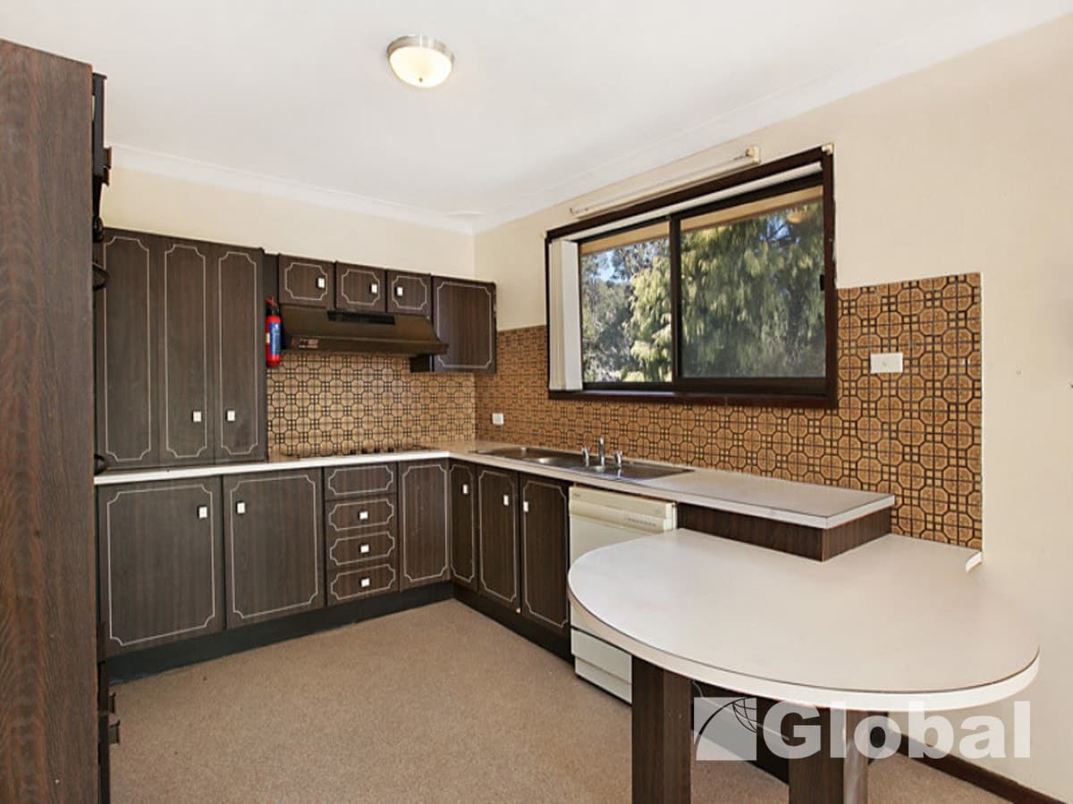 16 Arrowfield Street, ELEEBANA, Eleebana - Thumbnail 3