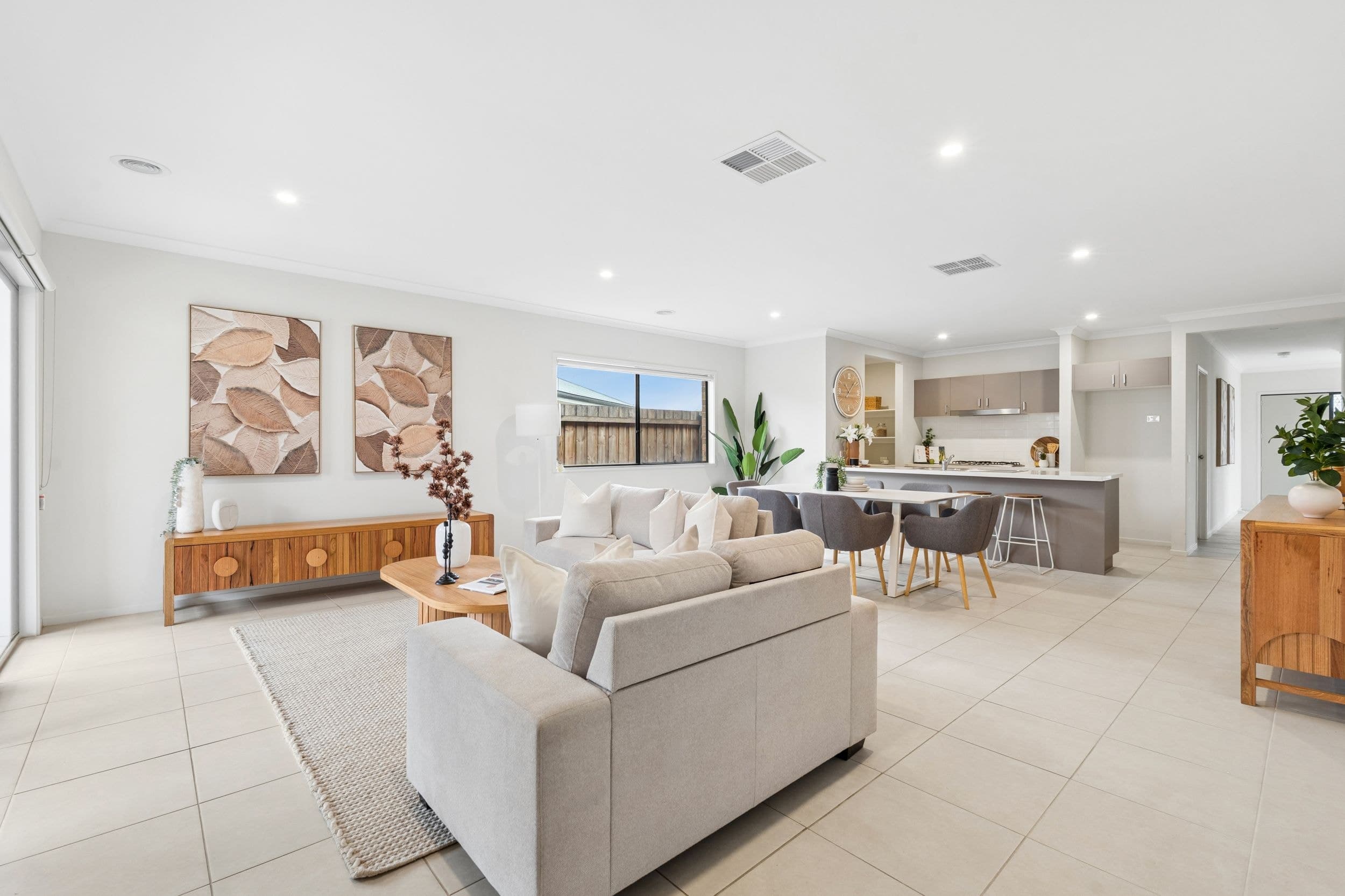 80 Palmdale Crescent, Mambourin VIC 3024, Mambourin - Thumbnail 4