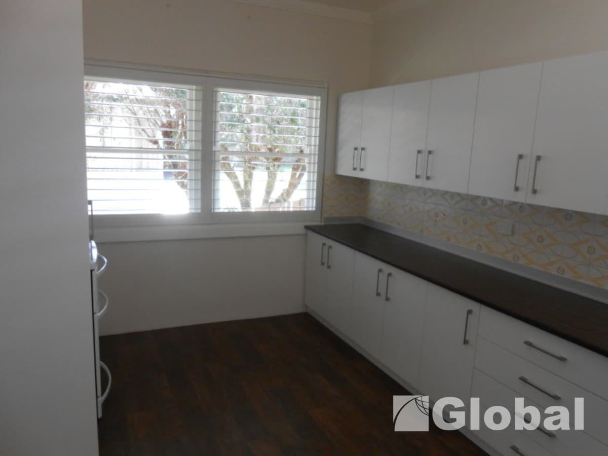 51 Berkeley Street, SPEERS POINT, Speers Point - Thumbnail 3