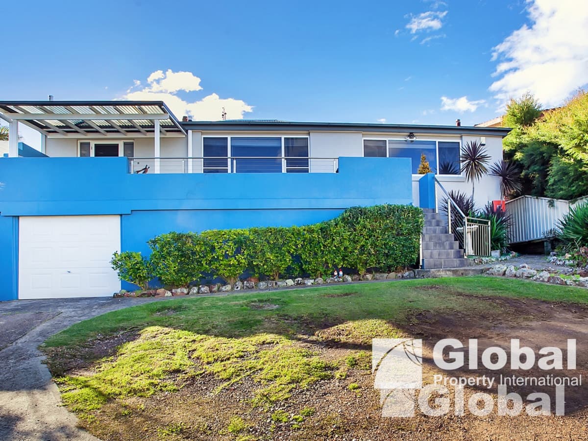 61 Ross Street, Belmont, Belmont - Thumbnail 2
