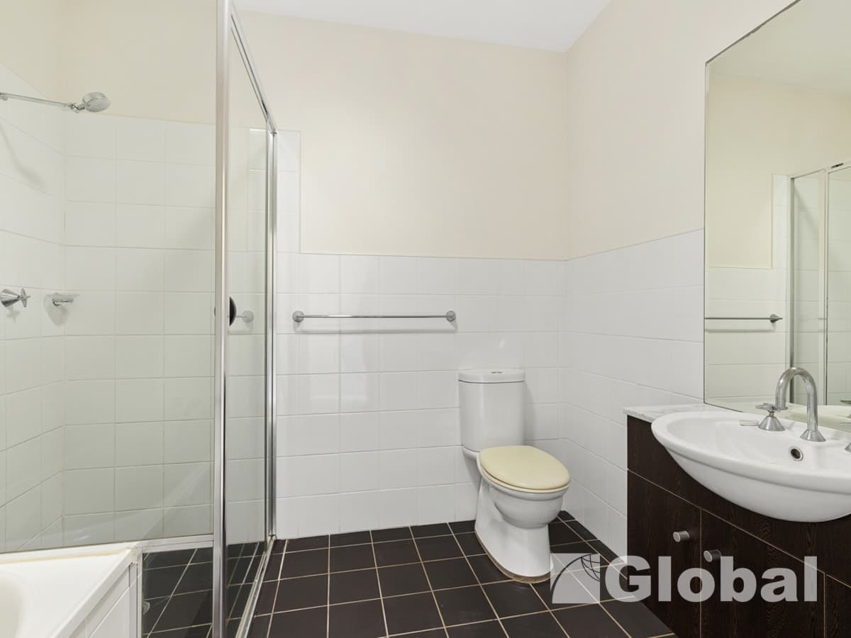 57/2 Howden Street, Carrington, Carrington - Image 1