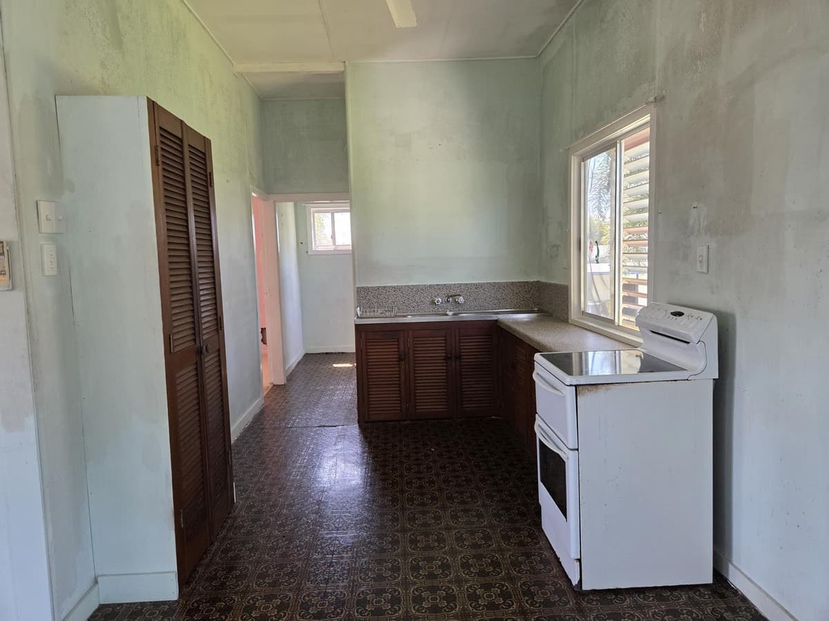 10 Salmon Street, Taylors Beach, QLD, Taylors Beach - Thumbnail 3