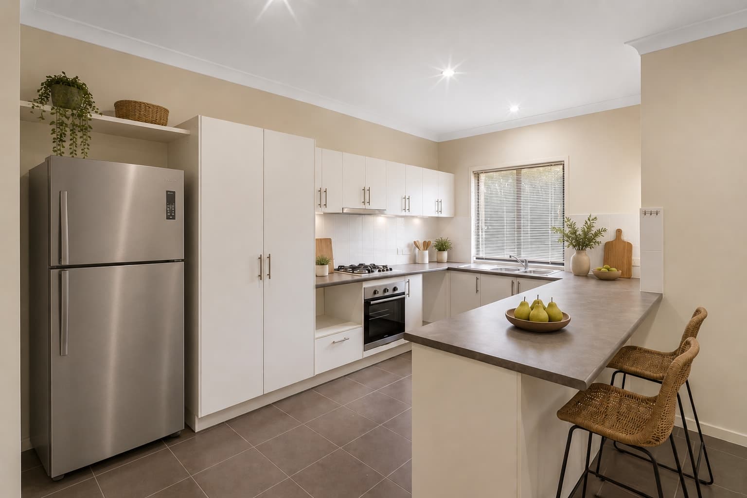11 Possumwood Place, Flinders View QLD 4305, Flinders View - Thumbnail 2