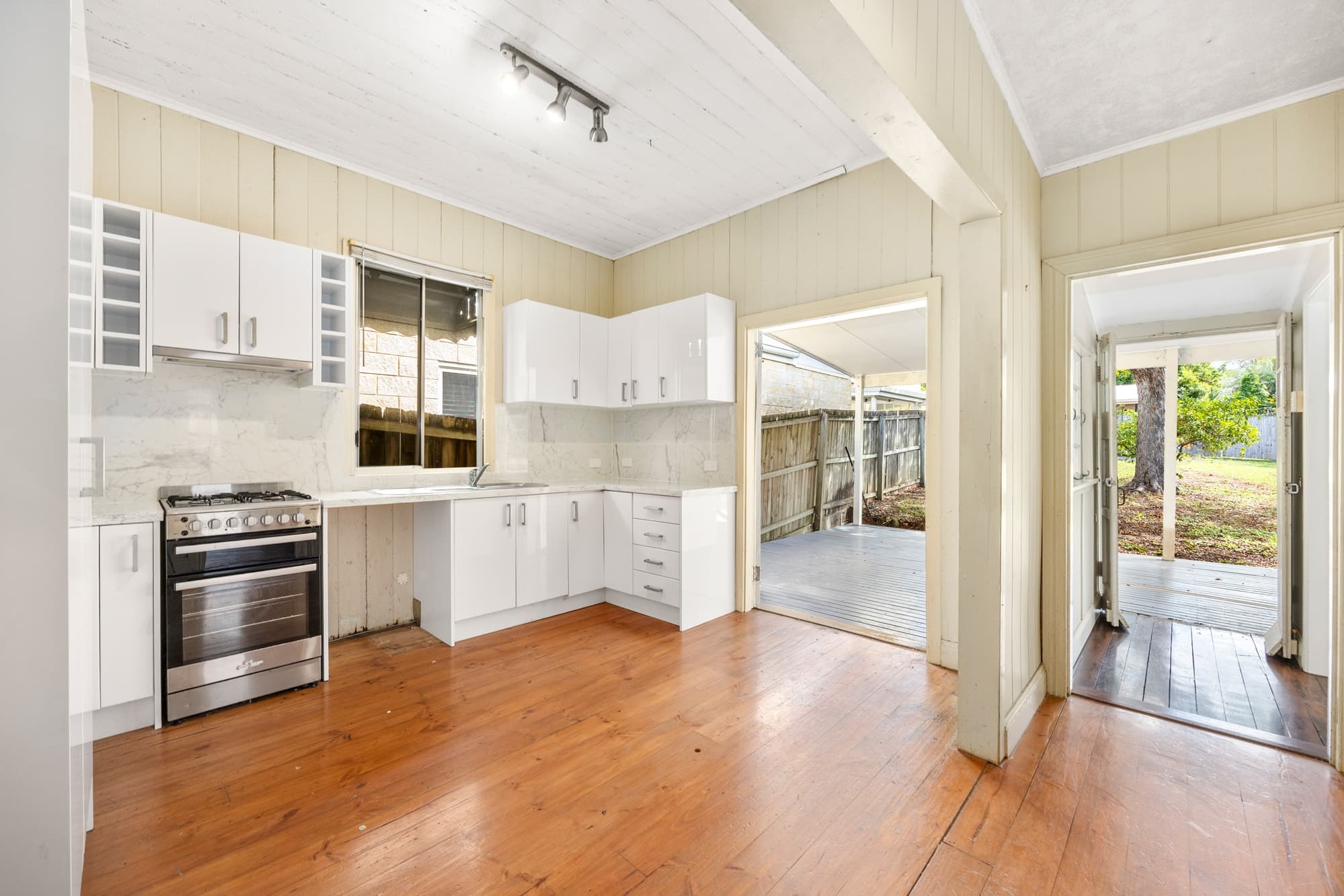 27 Gibson Street Annerley QLD 4103, Annerley - Thumbnail 3