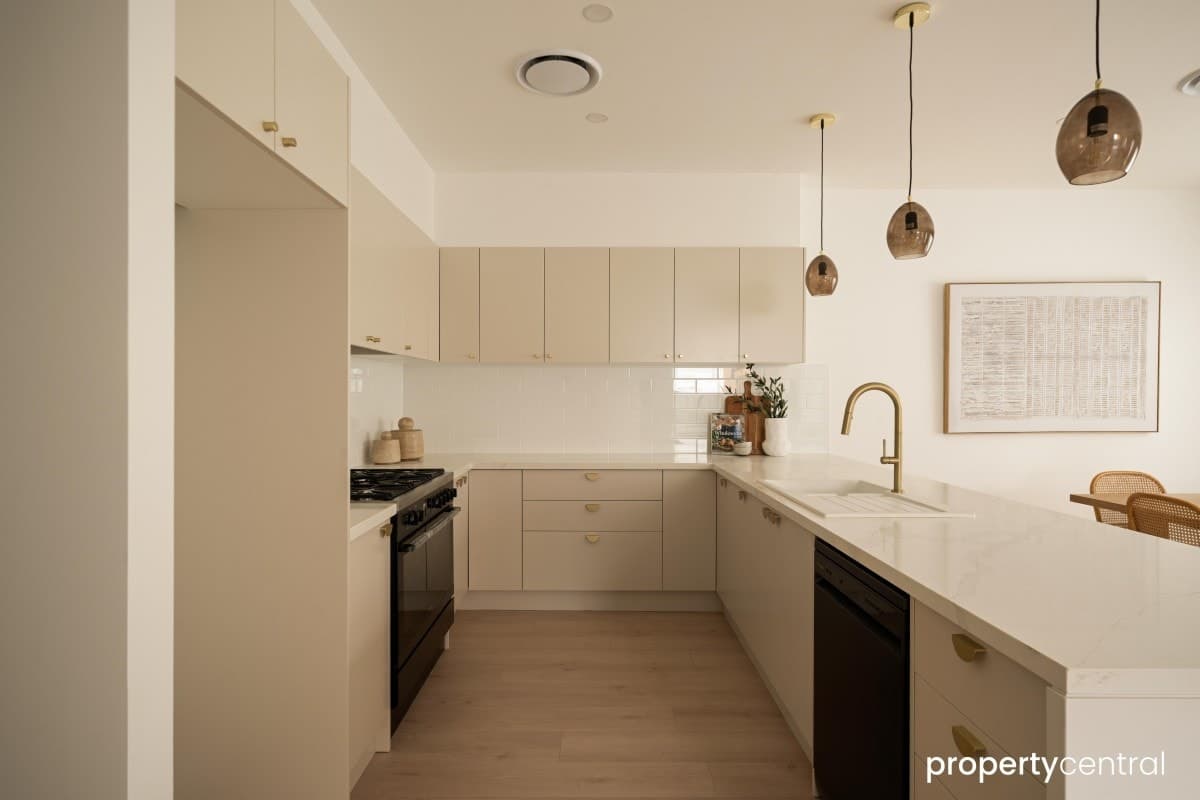39 Sunset Avenue, South Penrith, South Penrith - Thumbnail 6