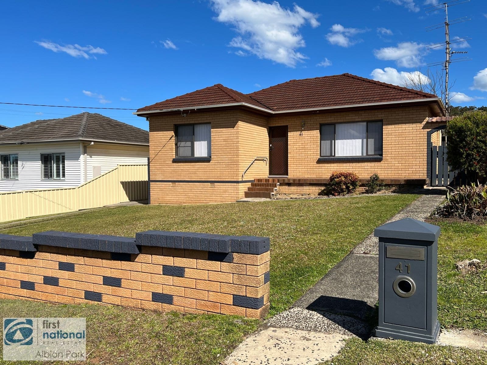 41 Cassia Street, Barrack Heights NSW 2528, Barrack Heights - Image 1
