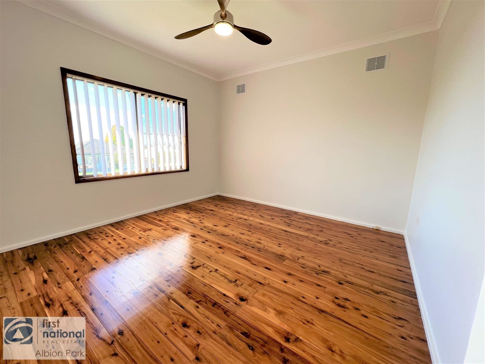 41 Cassia Street, Barrack Heights NSW 2528, Barrack Heights - Thumbnail 5