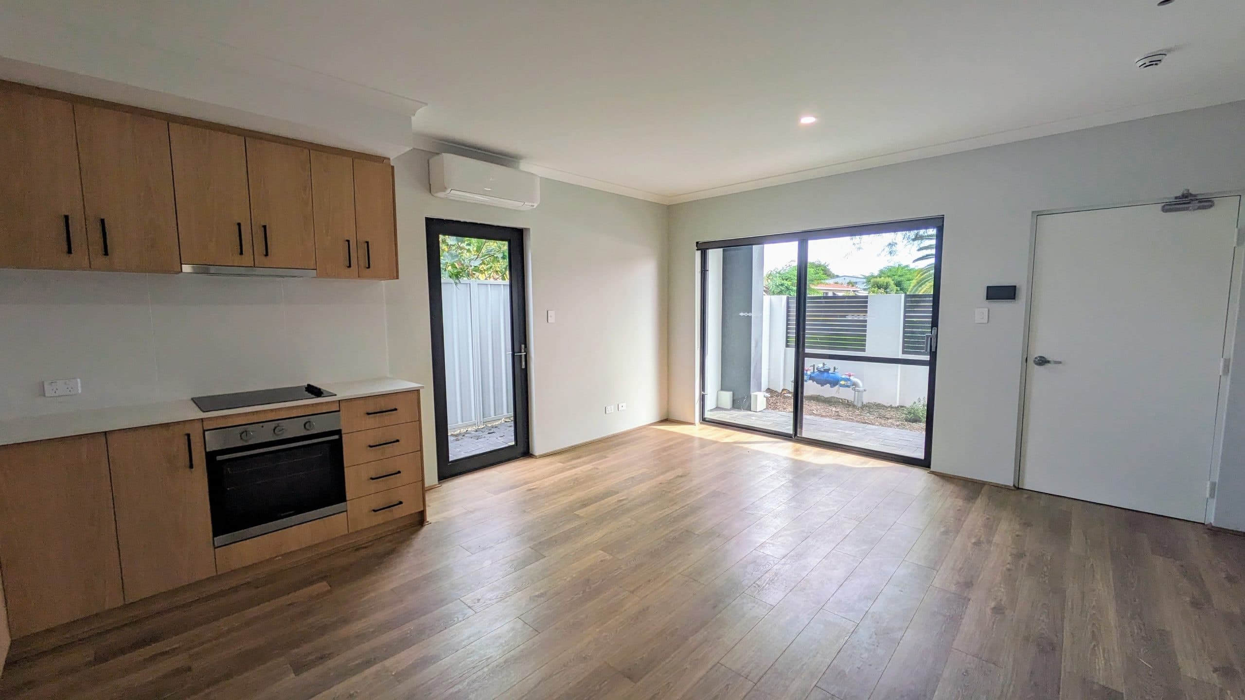 2/101 Hamilton Street, CANNINGTON  WA  6107, Cannington - Thumbnail 6