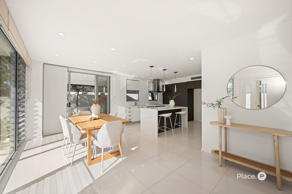 26 Katoomba Avenue, Hawthorne - Thumbnail 3
