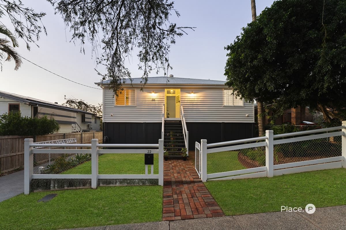22 Rodney Street, Wynnum West - Image 1