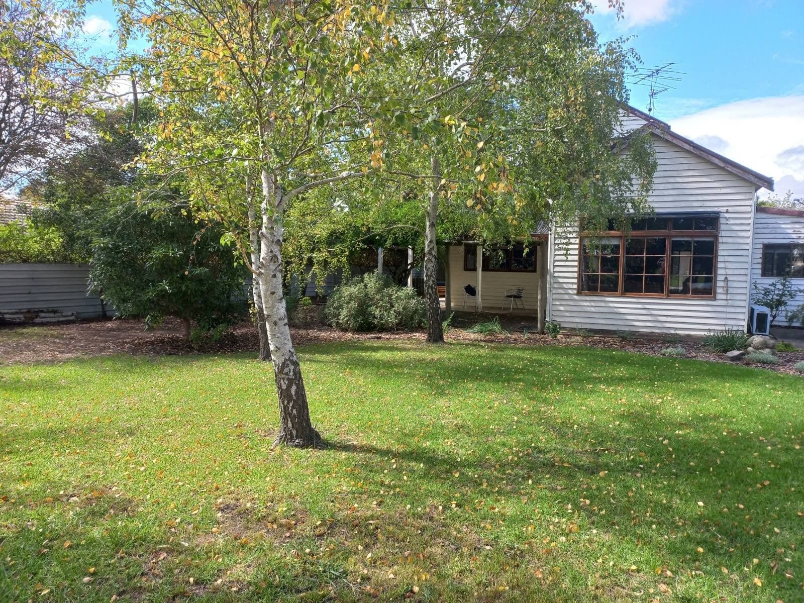 4B Julian Street East, Penola SA 5277, Penola - Image 1